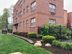 Dunbar Court Apartments