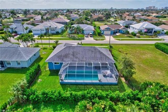 1422 Delbrook Way, Unit 29J in Marco Island, FL - Building Photo - Building Photo