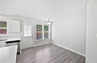 5612 Tealbrook Dr in Raleigh, NC - Building Photo - Building Photo