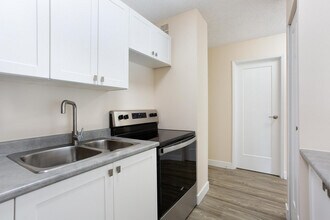 The Birkenshaw Apartments in Calgary, AB - Foto de edificio - Building Photo