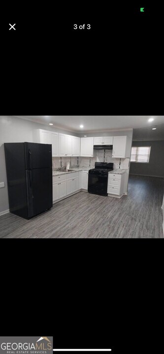 8140 Magnolia Dr in Jonesboro, GA - Building Photo