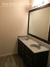 1207 N 132nd St photo'