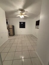 541 E 16th St in Hialeah, FL - Building Photo - Building Photo