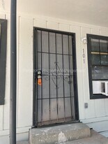 4818 Monterey St in San Antonio, TX - Building Photo