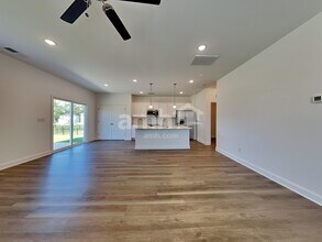 6050 Rosemore Ln in Gastonia, NC - Foto de edificio - Building Photo