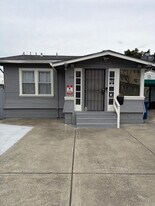 558 A St in Hayward, CA - Building Photo