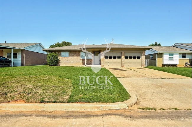705 N Dillon Ave in Moore, OK - Building Photo - Building Photo