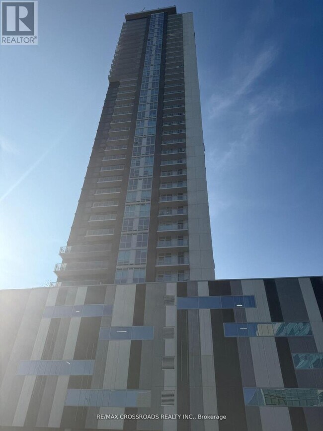 60 Frederick St in Kitchener, ON - Building Photo - Building Photo