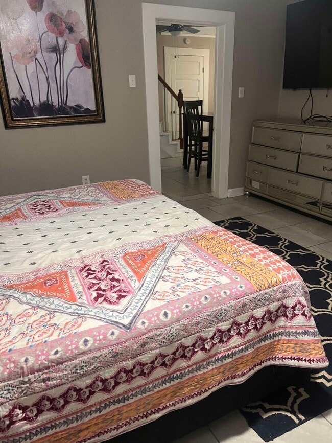 property at 435 E Ave J