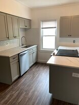 47 Sumner St, Unit #1 in North Attleboro, MA - Building Photo