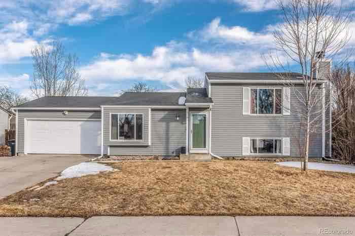 11850 Bellaire Cir in Thornton, CO - Foto de edificio