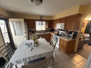 613 N 40th St in Council Bluffs, IA - Building Photo - Building Photo