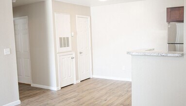 25000 FM 2100 in Huffman, TX - Building Photo - Building Photo