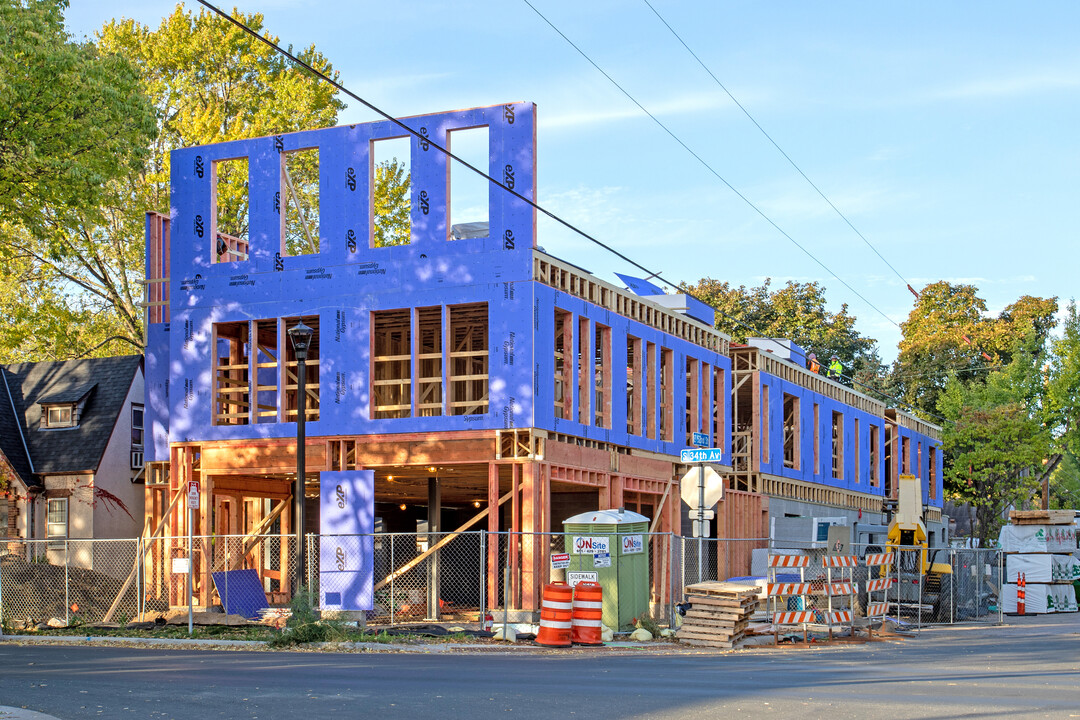 Soleil in Minneapolis, MN - Building Photo