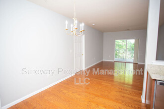 226 Breeders Cup Dr in Cherry Hill, NJ - Building Photo - Building Photo