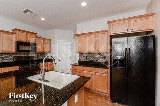 18505 Verdin Rd in Goodyear, AZ - Foto de edificio - Building Photo