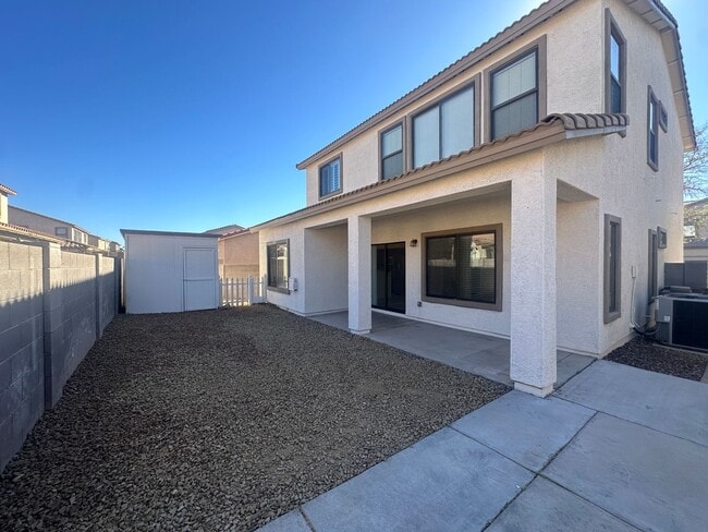 2174 E Greenlee Ave in Apache Junction, AZ - Building Photo - Building Photo