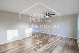 505 S Cedar St in Maryville, TN - Building Photo - Building Photo