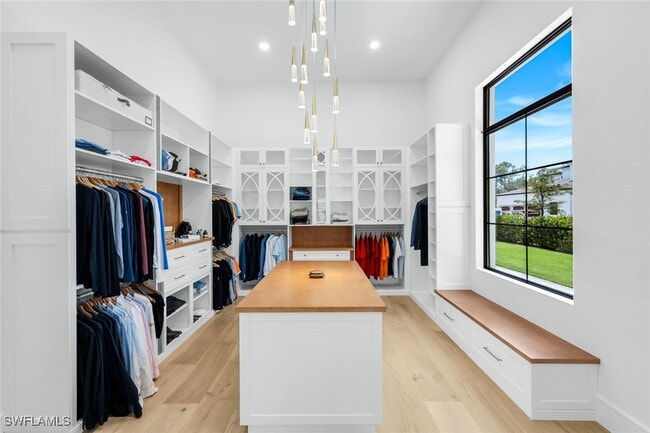 property at 6677 Hunters Rd