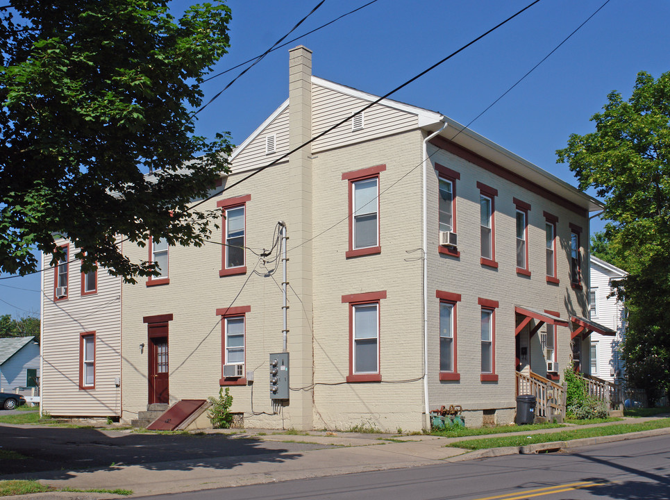 720-722 E Market St in Danville, PA - Building Photo