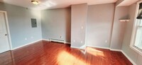 311 Saratoga St, Unit #3 in Boston, MA - Building Photo - Building Photo