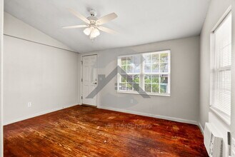 2013 Independence St in Conway, AR - Building Photo - Building Photo