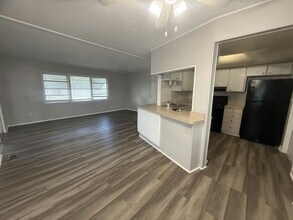 111 48th Ave W in Bradenton, FL - Building Photo - Building Photo