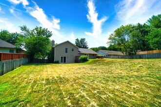 2606 Lloyd Dr in Columbia, MO - Building Photo - Building Photo