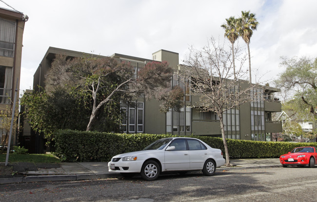 398 Adams St in Oakland, CA - Building Photo - Building Photo