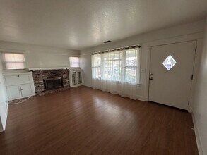 508 W Grand Ave in Porterville, CA - Building Photo - Building Photo