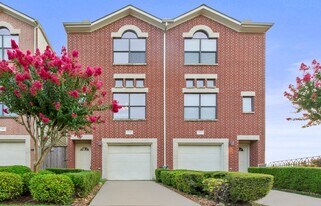 3501 Link Valley Dr. in Houston, TX - Building Photo