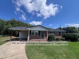 5414 Cassidy Ct in Fayetteville, NC - Building Photo