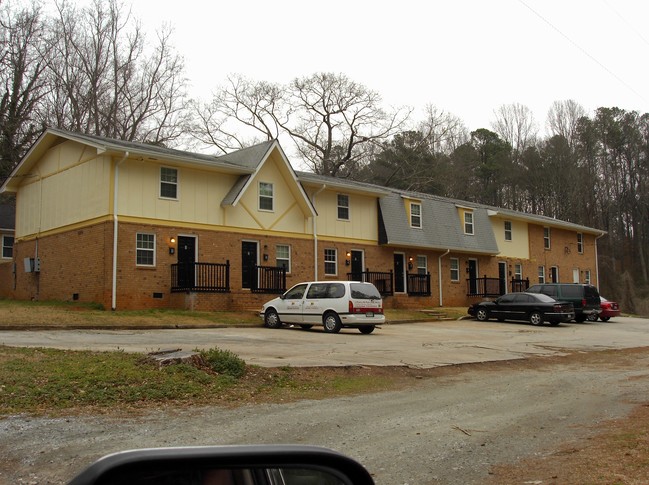 2206 Park Ter in College Park, GA - Building Photo - Building Photo