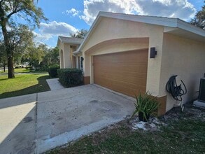 1125 N Carpenter Ave in Orange City, FL - Building Photo - Building Photo