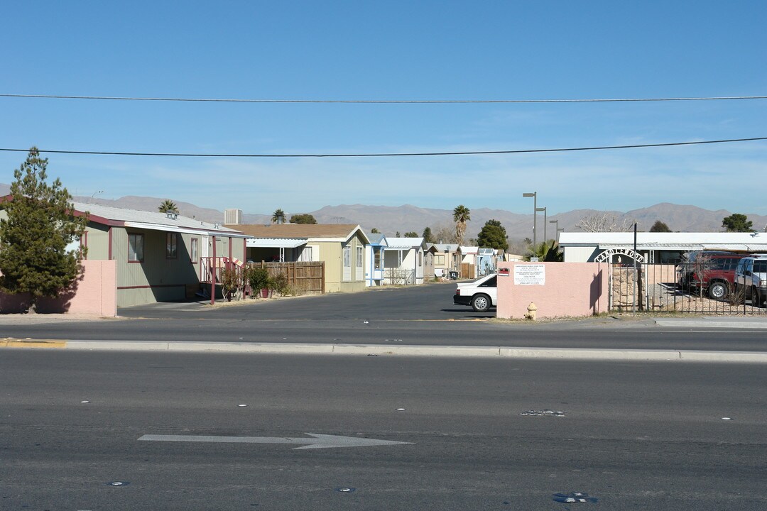 Candlewood Mobile Home Park in Las Vegas, NV - Building Photo