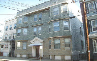 231-233 Patterson St Apartments