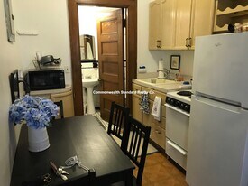 849 Beacon St in Boston, MA - Building Photo