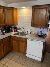 3351 N Kenmore Ave, Unit Third Floor in Chicago, IL - Building Photo - Building Photo