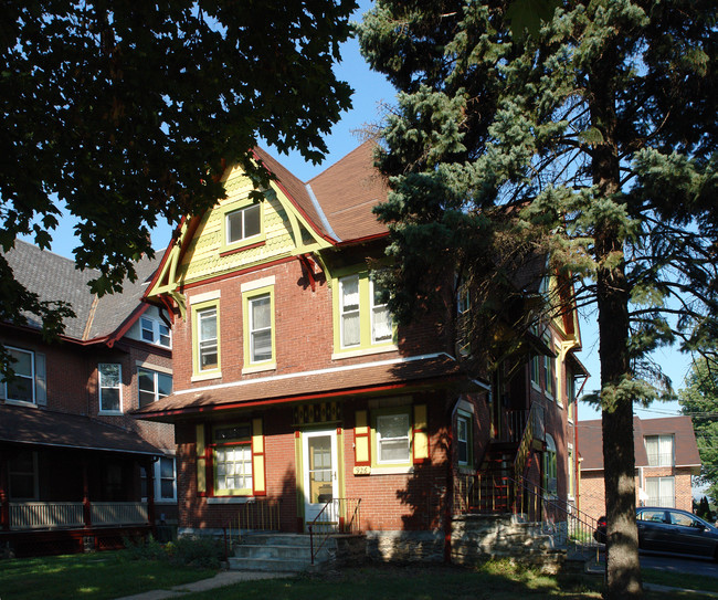 926 Fayette St in Conshohocken, PA - Foto de edificio - Building Photo