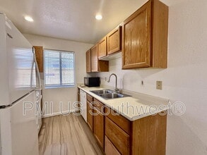 851 Baseline Rd in Bullhead City, AZ - Building Photo - Building Photo