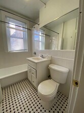 121 Park Dr, Unit 14 in Boston, MA - Building Photo - Building Photo