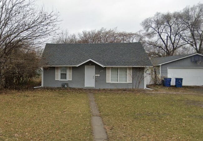 property at 5626 6th St NE