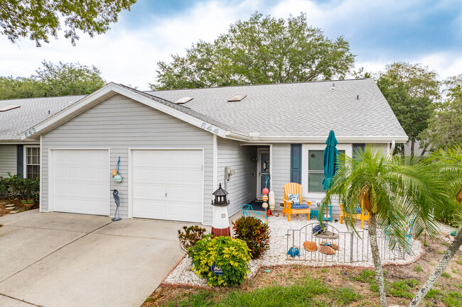 The Woods at Anderson Park in Tarpon Springs, FL - Building Photo - Building Photo