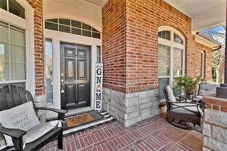 4937 Bellflower Way in Fort Worth, TX - Building Photo - Building Photo