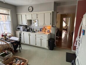 21 Annie St in Berwick, ME - Building Photo - Building Photo