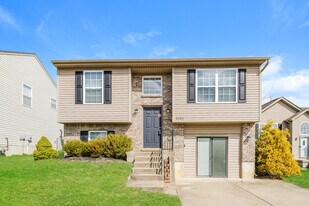 1530 Singh St in Burlington, KY - Building Photo