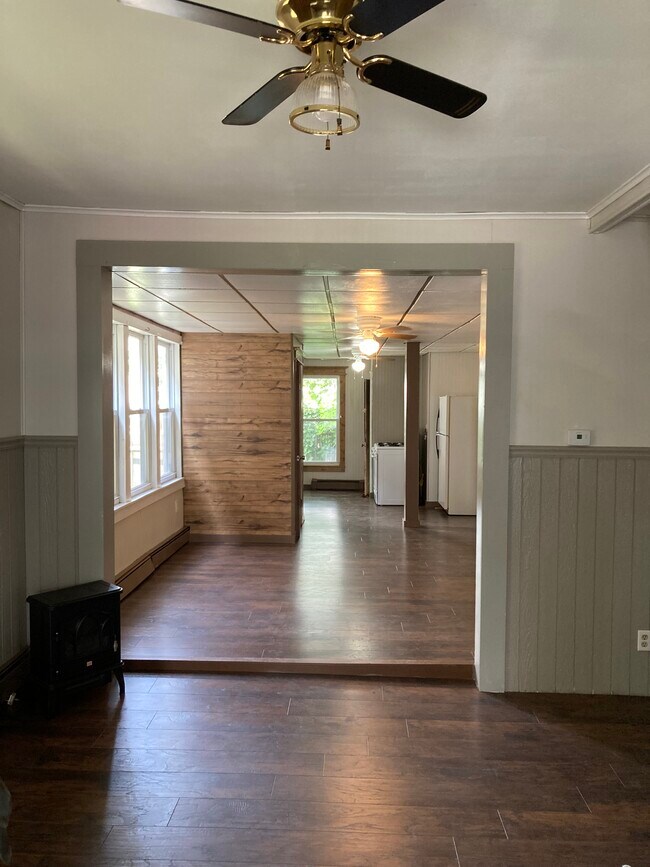 1320 Otter St in Franklin, PA - Foto de edificio - Building Photo