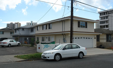 921 Coolidge St in Honolulu, HI - Building Photo - Building Photo