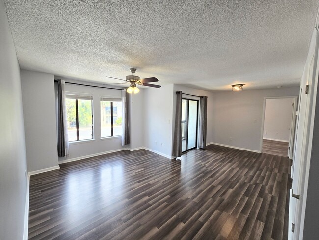 property at 3570 Sable Palm Ln