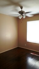 3208 Wildwood St, Unit B in Victoria, TX - Foto de edificio - Building Photo